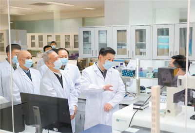協同推進新冠肺炎防控科研攻關為打贏疫情防控阻擊戰提供科技支撐-易網健康<a href=http://www.fnaogov.cn/jkys/ target=_blank class=infotextkey>養生</a>網 協同推進新冠肺炎防控科研攻關為打贏疫情防控阻擊戰提供科技支撐