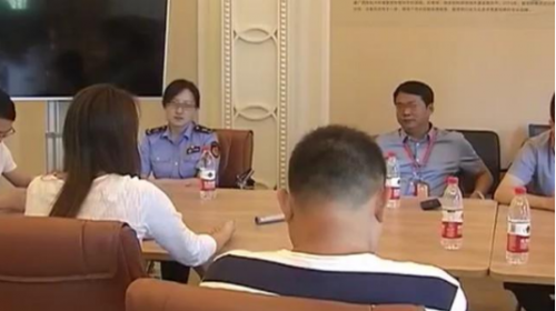 南昌愛思特美容醫(yī)院整形致毀容 院方:是意外 只愿退手術(shù)費及誤工費