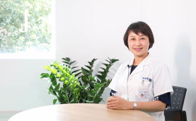 復旦腫瘤醫院與華米共同研究:可穿戴設備可促進乳腺癌康復-易網<a href=http://www.fnaogov.cn/ target=_blank class=infotextkey>健康養生</a>網 復旦腫瘤醫院與華米共同研究:可穿戴設備可促進乳腺癌康復