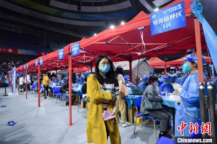 北京累計超851萬人接種新冠疫苗 其中各高校師生52萬人-易網<a href=http://www.fnaogov.cn/ target=_blank class=infotextkey>健康養生</a>網 北京累計超851萬人接種新冠疫苗 其中各高校師生52萬人