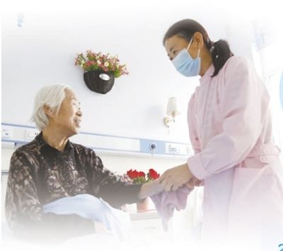 “長護險”讓養老更有保障(民生視線)-易網健康<a href=http://www.fnaogov.cn/jkys/ target=_blank class=infotextkey>養生</a>網 “長護險”讓養老更有保障(民生視線)