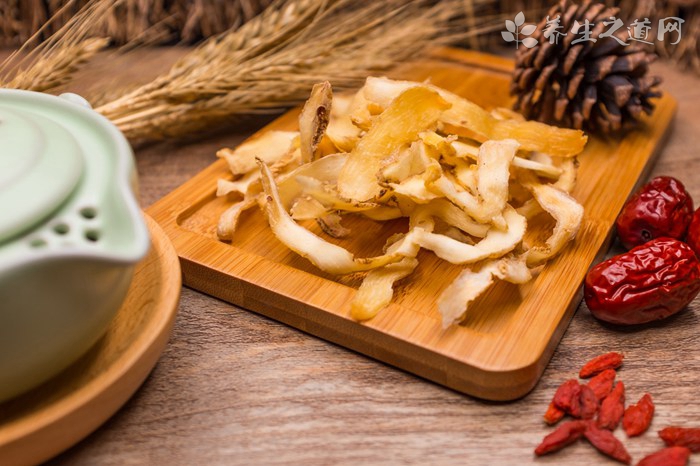 慶豐包子鋪顧客排到400多號(hào) 排隊(duì)半小時(shí)為合影-易網(wǎng)健康<a href=http://www.fnaogov.cn/jkys/ target=_blank class=infotextkey>養(yǎng)生</a>網(wǎng) 慶豐包子鋪顧客排到400多號(hào) 排隊(duì)半小時(shí)為合影