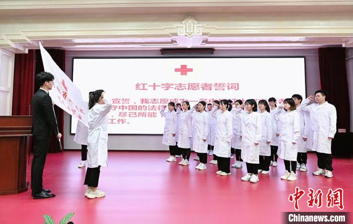 登記遺體捐獻志愿者超兩萬 吉林首設遺體捐獻接受站-易網健康<a href=http://www.fnaogov.cn/jkys/ target=_blank class=infotextkey>養生</a>網 登記遺體捐獻志愿者超兩萬 吉林首設遺體捐獻接受站