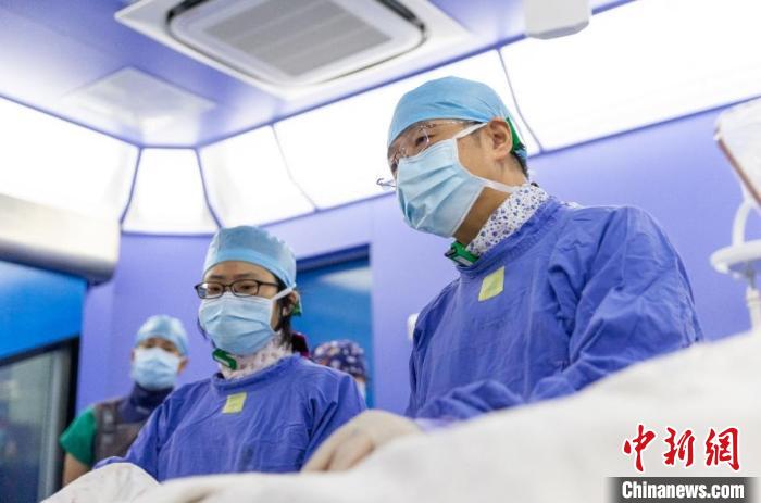 國產高端智能介入造影系統成功完成臨床驗證