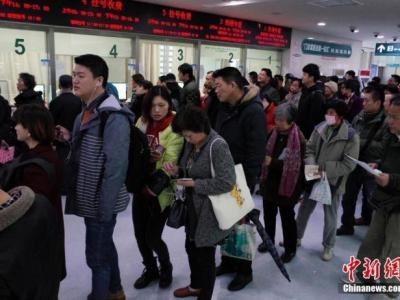 世界慢阻肺日：秋冬反復(fù)咳嗽，警惕“難以呼吸的痛”