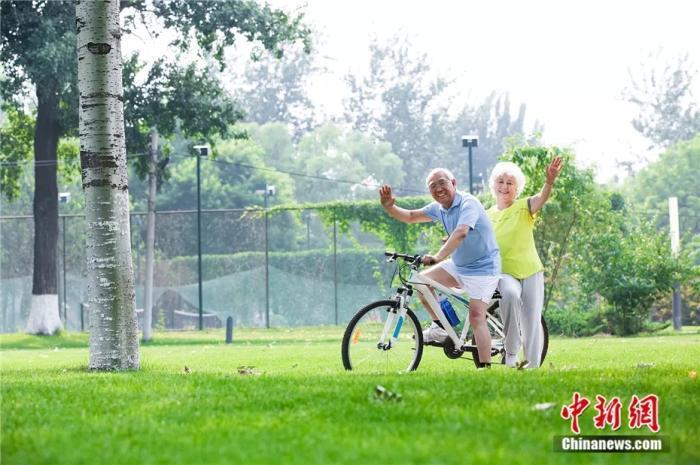 中國老年健康研究報告:居家養老仍是主要需求-易網健康<a href=http://www.fnaogov.cn/jkys/ target=_blank class=infotextkey>養生</a>網 中國老年健康研究報告:居家養老仍是主要需求