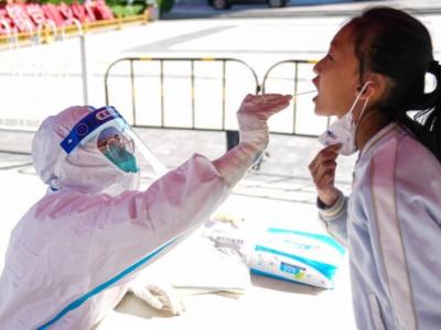 2022防疫關(guān)切事丨“動態(tài)清零”和“零感染”有何區(qū)別？重癥救治工作如何開展？——疫情焦點(diǎn)回應(yīng)來了