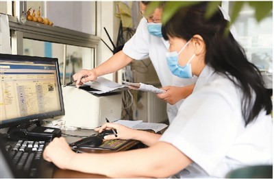 不讓時間耗在候診上(人民健康這十年·11)-易網健康<a href=http://www.fnaogov.cn/jkys/ target=_blank class=infotextkey>養生</a>網 不讓時間耗在候診上(人民健康這十年·11)