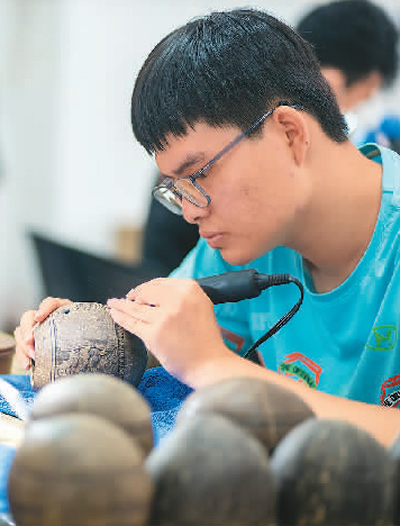 解鎖美味密碼 海南“椰風”正勁-易網<a href=http://www.fnaogov.cn/ target=_blank class=infotextkey>健康養生</a>網 解鎖美味密碼 海南“椰風”正勁