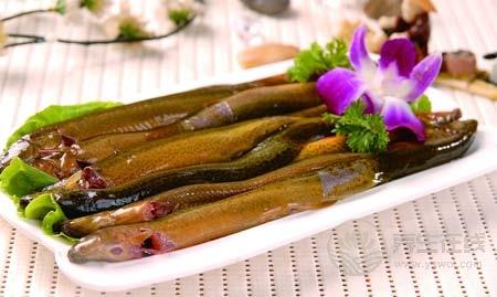 吃完螃蟹都不能吃這些食物  你造嗎？