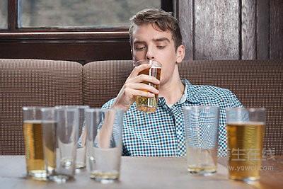 酒喝多了都傷身！ 關于喝酒的5個誤區要謹慎