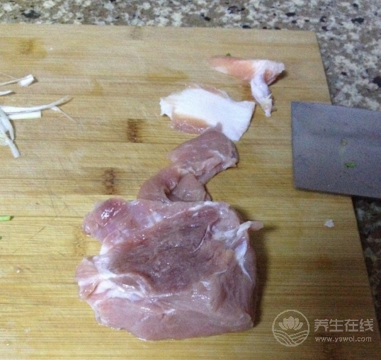 豆角燉肉制作方法？
