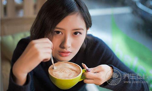 睡覺(jué)十禁忌讓你減壽 忌睡前飲濃茶喝咖啡