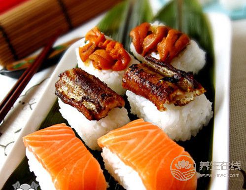 一來月經就痛？吃這7種食物可緩解
