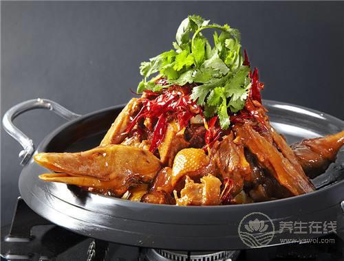 剩菜剩飯倒掉太浪費！這樣處理安全又健康，關鍵能積福！