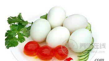 三種蛋養顏效果特好-易網<a href=http://www.fnaogov.cn/ target=_blank class=infotextkey>健康養生</a>網 三種蛋養顏效果特好