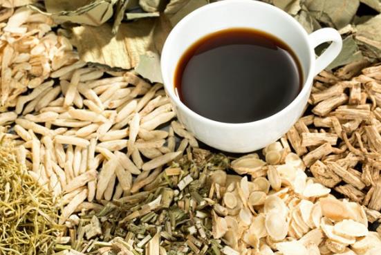 產(chǎn)后應(yīng)該如何選擇飲食利于分泌乳汁身體恢復(fù)