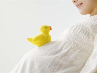 懷孕三個月可以同房嗎？夫妻性生活要注意孕期的三個階段