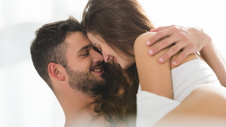女性乳房的大小與性欲有關(guān)嗎? 很多女性朋友都有這樣的問題