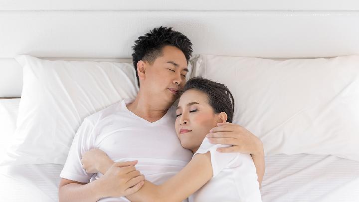 男人每天產(chǎn)生幾次性幻想 男人性幻想對(duì)象是哪類女人
