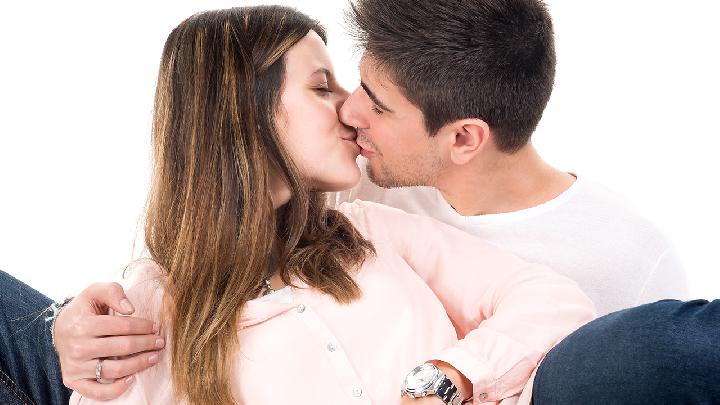 性愛時如何愛撫女人？性生活一定要撫摸這些敏感區