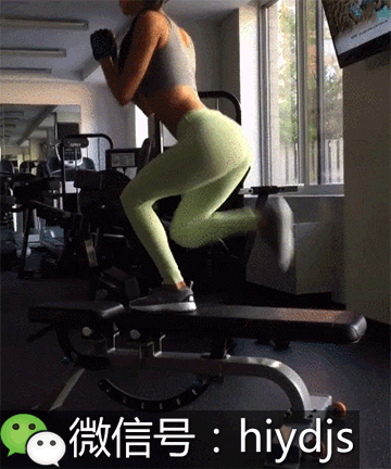 她用這7個動練臀后身材吸引千萬粉絲！秒殺一線明顯