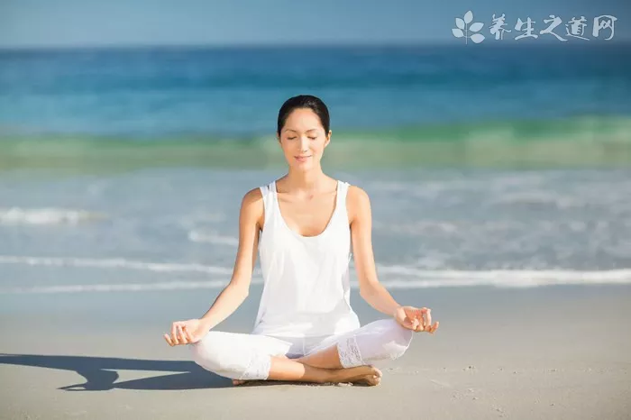高溫瑜珈和常溫瑜伽哪個好-易網(wǎng)健康養(yǎng)生網(wǎng) 高溫瑜珈和常溫瑜伽哪個好