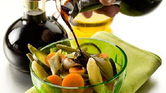 最簡單有效“一周反轉飲食減肥法”-易網健康<a href=http://www.fnaogov.cn/jkys/ target=_blank class=infotextkey>養生</a>網 最簡單有效“一周反轉飲食減肥法”