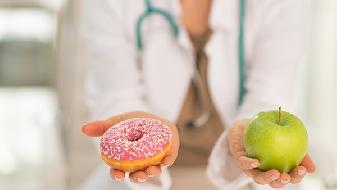 飲食減肥不敢吃主食?3招教會你邊吃主食邊變瘦-易網健康<a href=http://www.fnaogov.cn/jkys/ target=_blank class=infotextkey>養生</a>網 飲食減肥不敢吃主食?3招教會你邊吃主食邊變瘦