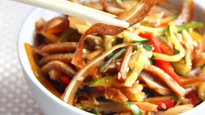 瑜伽什么時候做最減肥呢？做瑜伽減肥最佳時間