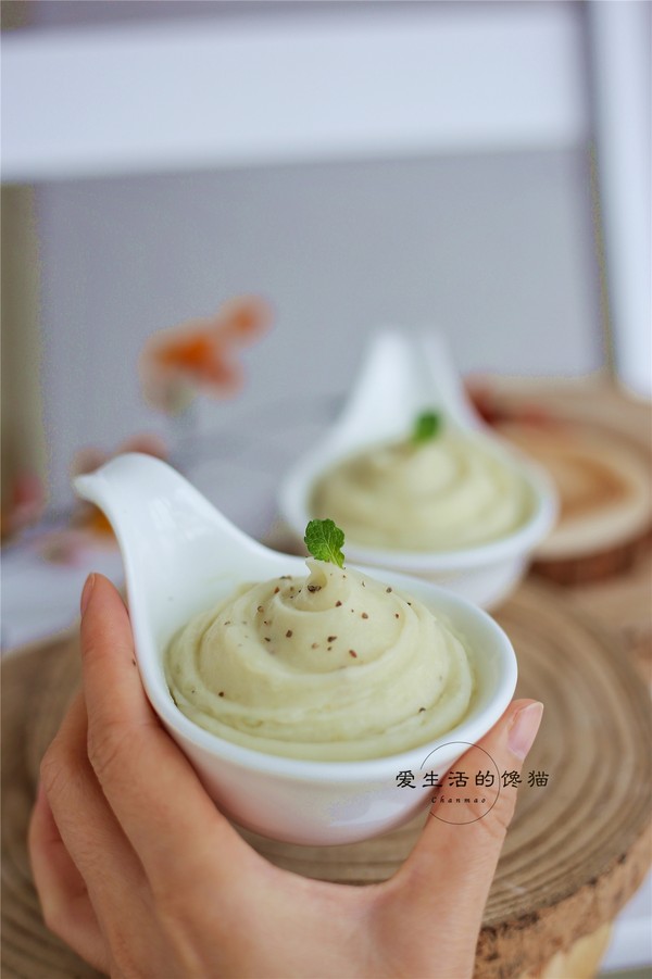 奶香土豆泥的做法-咸鮮味蒸菜譜-易網健康養生網 奶香土豆泥的做法-咸鮮味蒸菜譜