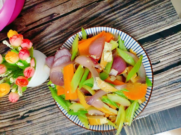 盛夏的美食的做法-家常味炒菜譜-易網(wǎng)健康養(yǎng)生網(wǎng) 盛夏的美食的做法-家常味炒菜譜