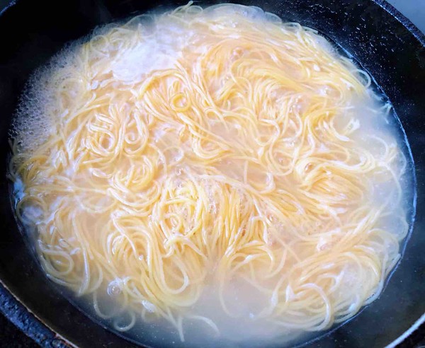 雞絲青瓜涼面的做法-家常味煮菜譜
