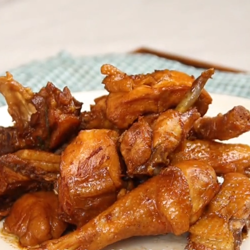 三杯雞的做法-家常味炒菜譜-易網健康養生網 三杯雞的做法-家常味炒菜譜