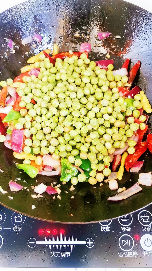 辣炒鮮豌豆的做法-香辣味炒菜譜-易網健康養生網 辣炒鮮豌豆的做法-香辣味炒菜譜
