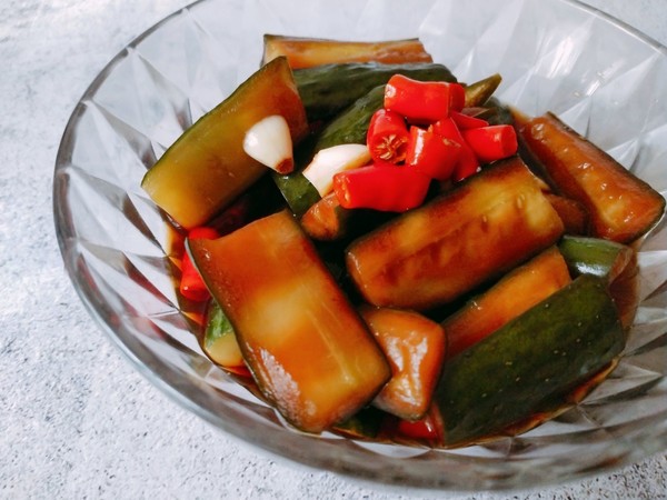 醋泡黃瓜的做法-酸辣味腌菜譜-易網(wǎng)健康養(yǎng)生網(wǎng) 醋泡黃瓜的做法-酸辣味腌菜譜