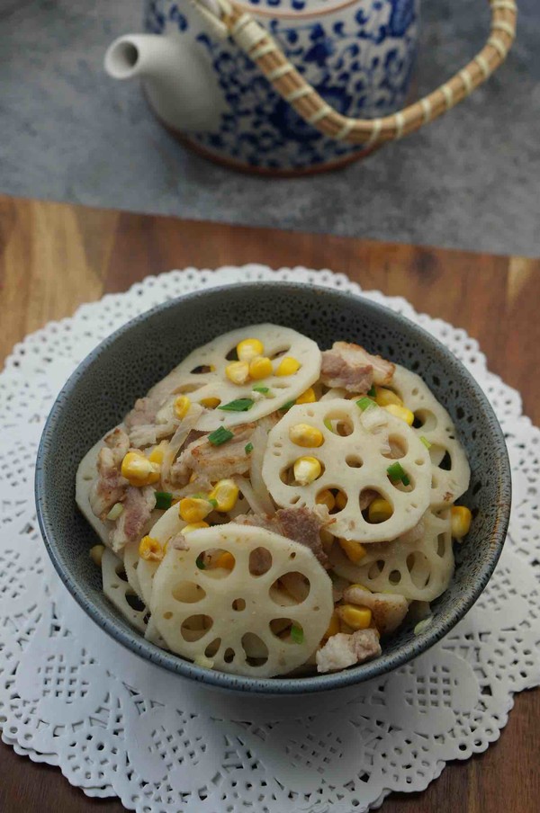 玉米粒炒蓮藕的做法-家常味炒菜譜-易網健康養生網 玉米粒炒蓮藕的做法-家常味炒菜譜
