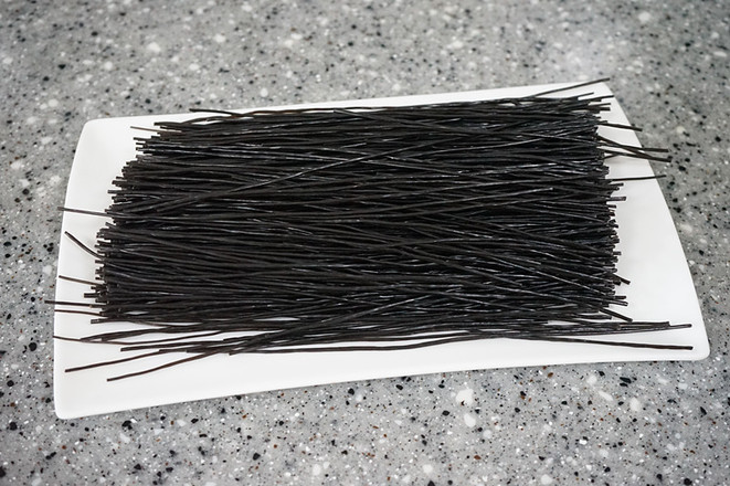 涼拌蕨根粉的做法-香辣味拌菜譜-易網<a href=http://www.fnaogov.cn/ target=_blank class=infotextkey>健康養生</a>網 涼拌蕨根粉的做法-香辣味拌菜譜