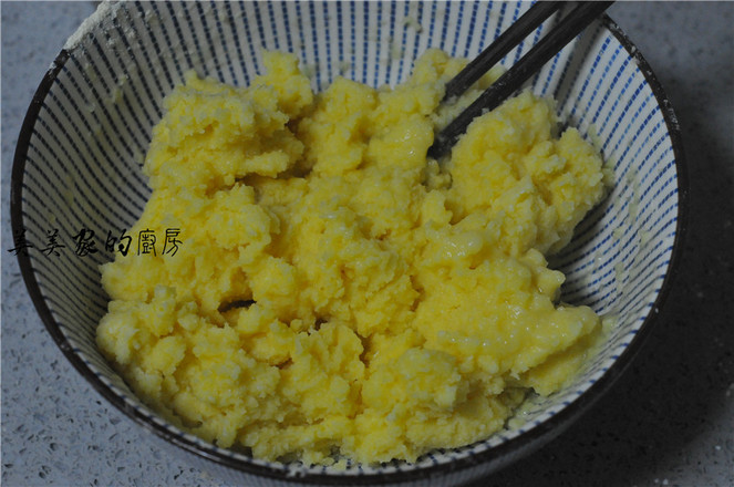 玉米發(fā)面餅的做法-家常味煎菜譜