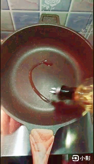 栗子燒雞腿的做法-家常味燒菜譜
