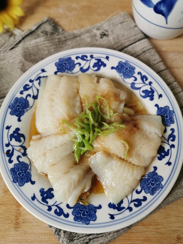 清蒸龍利魚的做法-家常味蒸菜譜-易網(wǎng)健康養(yǎng)生網(wǎng) 清蒸龍利魚的做法-家常味蒸菜譜