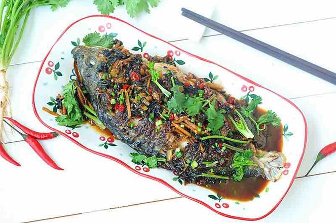 紫蘇燒鯉魚的做法-家常味燒菜譜