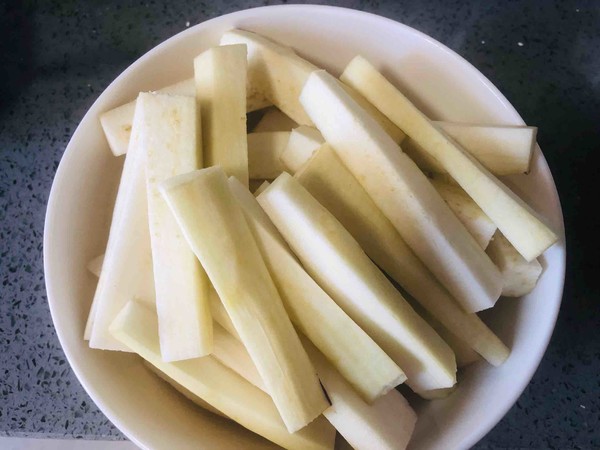 茄子這樣做，比肉還好吃，不一樣的肉沫茄子的做法-酸甜味炒菜譜