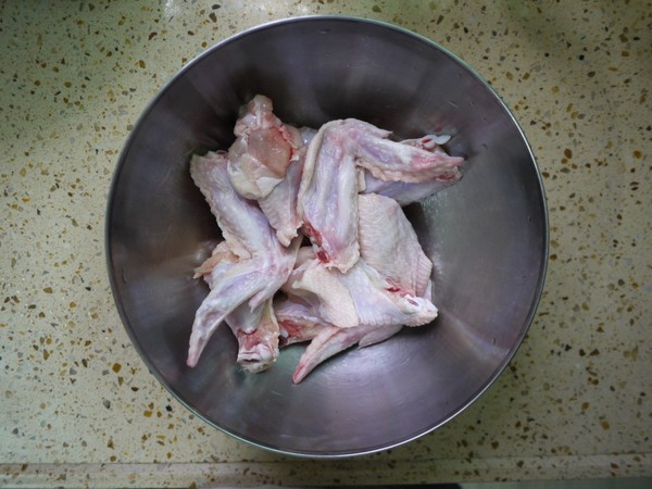 香茅烤雞翅的做法-家常味烘焙菜譜-易網<a href=http://www.fnaogov.cn/ target=_blank class=infotextkey>健康養生</a>網 香茅烤雞翅的做法-家常味烘焙菜譜