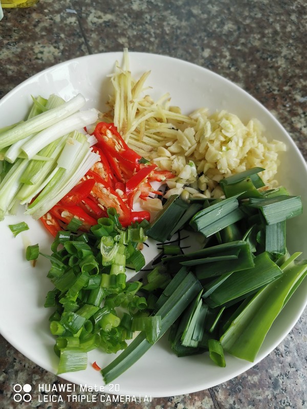 紅燒魚的做法-香辣味煎菜譜