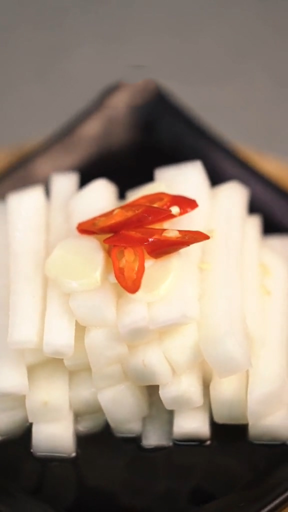 爽口脆蘿卜的做法-咸鮮味腌菜譜-易網(wǎng)健康養(yǎng)生網(wǎng) 爽口脆蘿卜的做法-咸鮮味腌菜譜