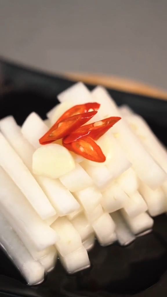 爽口脆蘿卜的做法-咸鮮味腌菜譜-易網(wǎng)健康養(yǎng)生網(wǎng) 爽口脆蘿卜的做法-咸鮮味腌菜譜