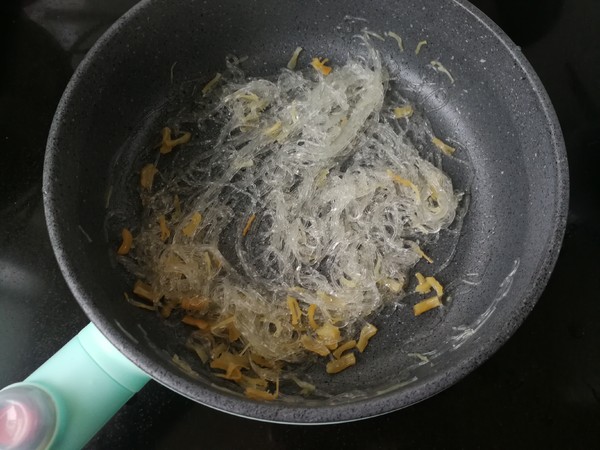 桂花炒素翅的做法-家常味炒菜譜-易網(wǎng)健康養(yǎng)生網(wǎng) 桂花炒素翅的做法-家常味炒菜譜