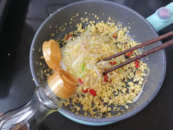 桂花炒素翅的做法-家常味炒菜譜-易網(wǎng)健康養(yǎng)生網(wǎng) 桂花炒素翅的做法-家常味炒菜譜