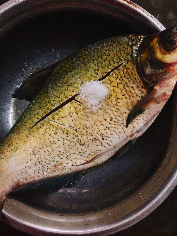 清蒸武昌魚的做法-咸鮮味蒸菜譜-易網(wǎng)健康養(yǎng)生網(wǎng) 清蒸武昌魚的做法-咸鮮味蒸菜譜